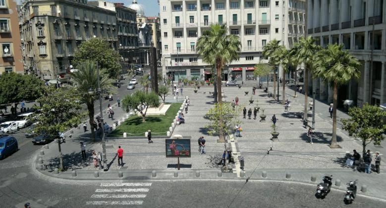 La Dimora Di Bronzo Hotell Napoli Eksteriør bilde